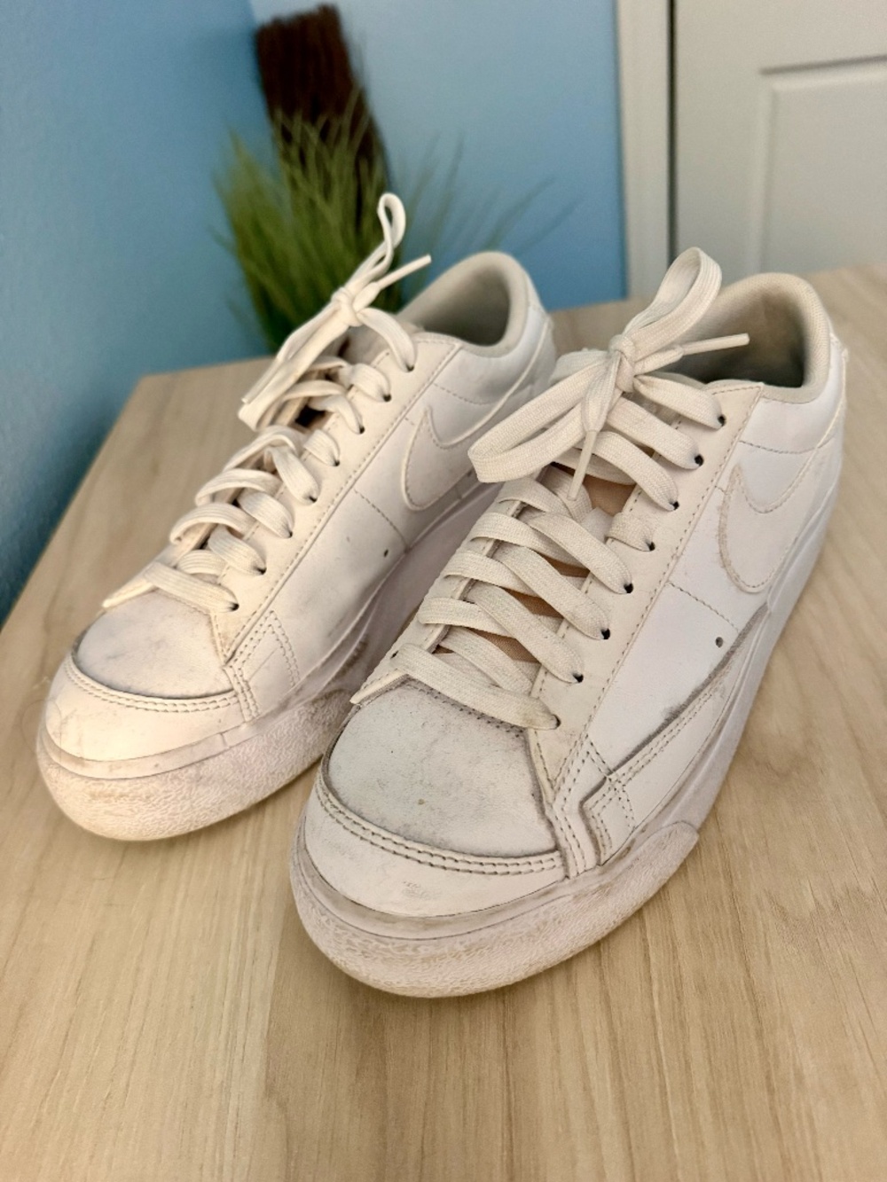 Nike Blazer Low White Leather Sneakers